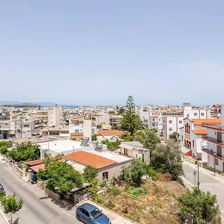 Patelakis Near The La Canea